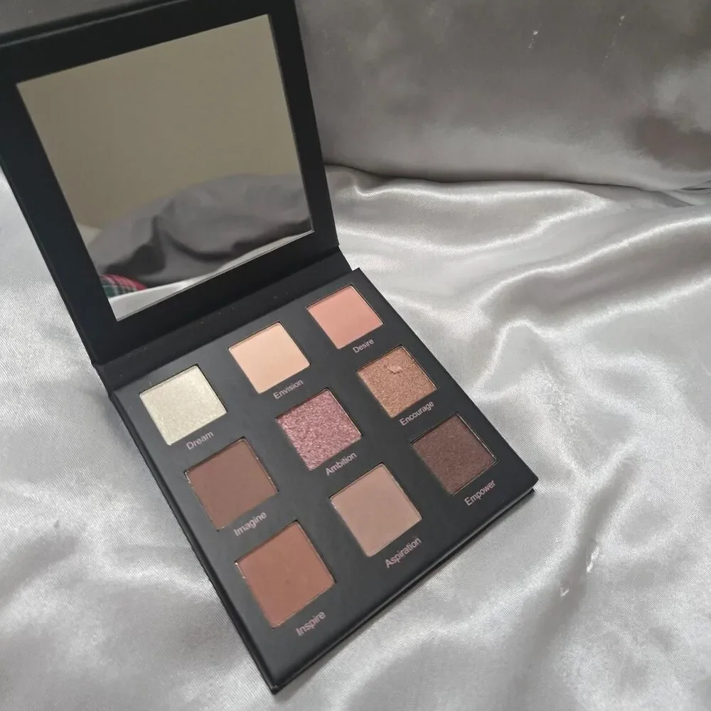 Realher Dreams So Big Eyeshadow Palette